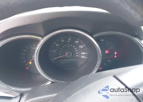 2011 Kia Sorento Lx z USA, uszkodzony, nr VIN 5XYKT4A16BG118792